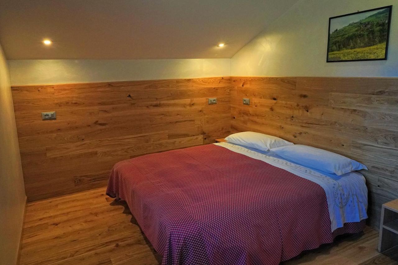 Pensione Albergo Diffuso Ceaglio Valle Maira Мармора Экстерьер фото